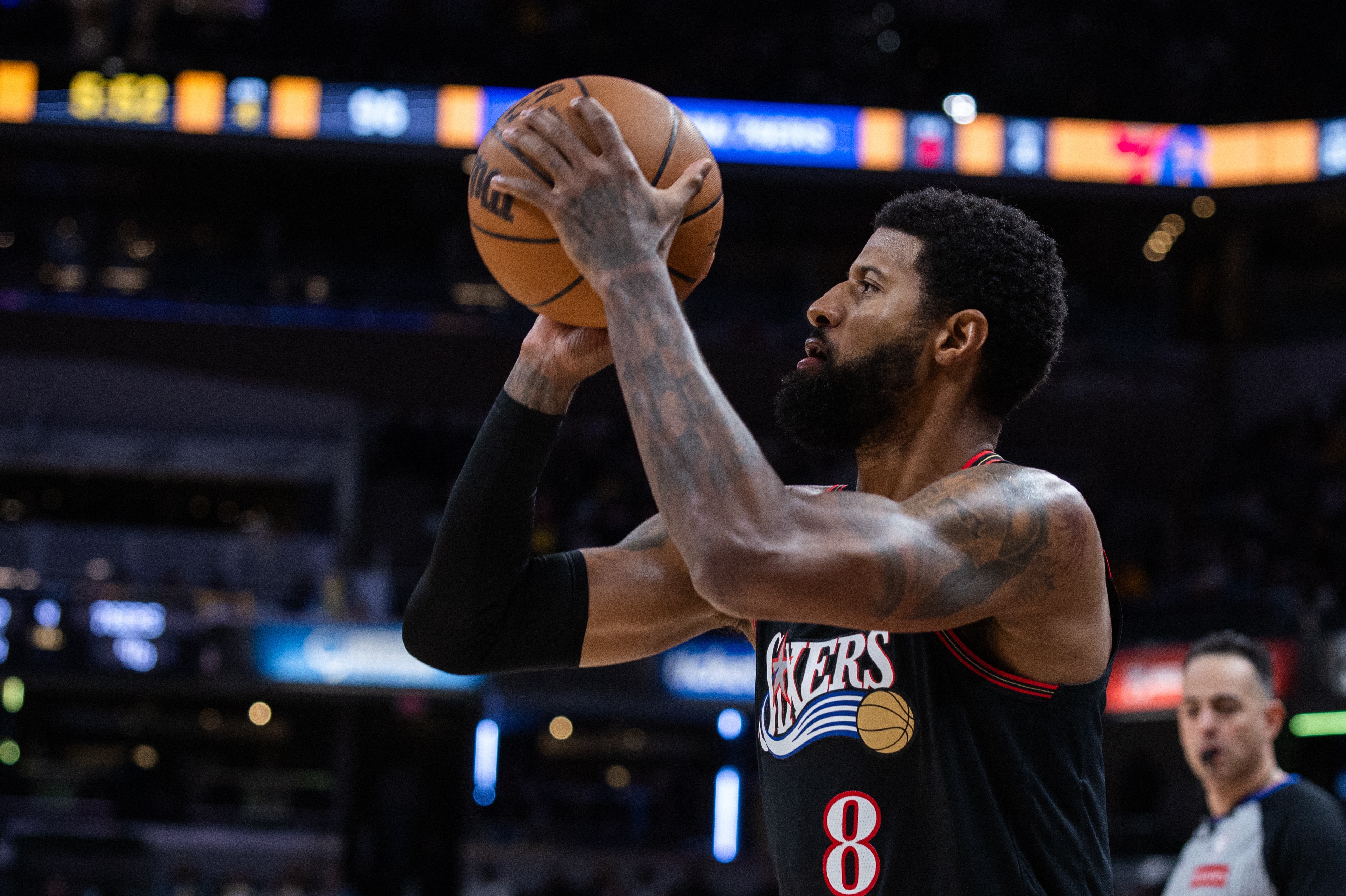 开云综合服务-今天是要带队？乔治首节5中4砍11分 三分2中1&amp;干拔连续命中